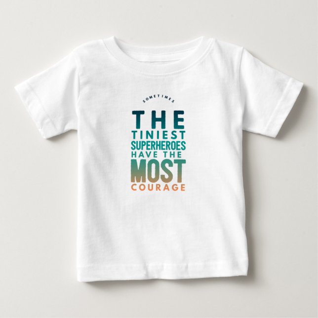 Den mycket minsta superheroen t shirt (Framsida)