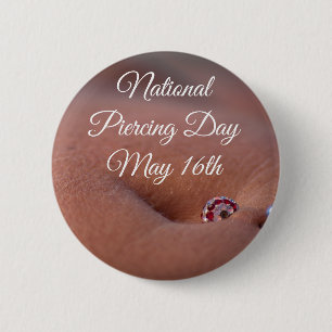 Den nationella Piercingen Dag 16 maj - knapp för ä