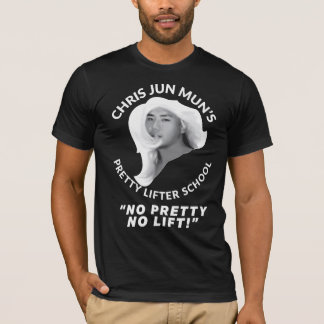 Den nätt lyftarmen skolar t-shirt