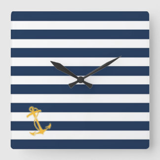 Den nautiska chic väggen tar tid på fyrkantig klocka