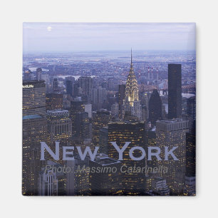 Den New York City skymningen reser kylmagneten Magnet