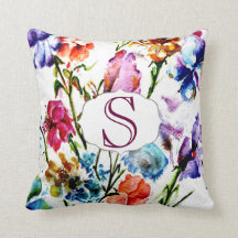 Den nyckfulla vattenfärgen blommar med monogramen