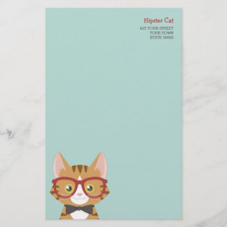 Den orange TabbyHipsterkatten lurar brevpapper