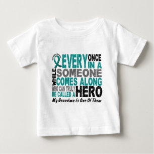 Den Ovarian cancerhjälten kommer den Along T-shirt
