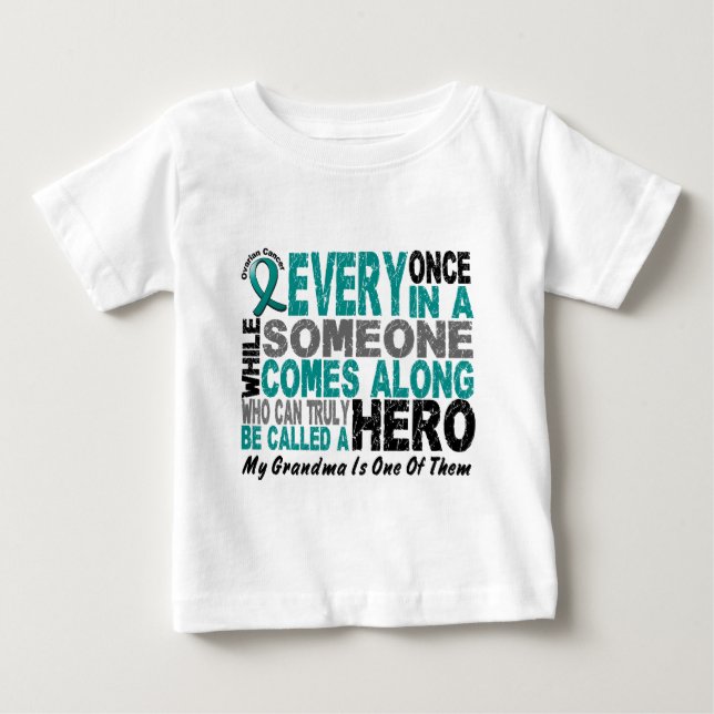 Den Ovarian cancerhjälten kommer den Along T-shirt (Framsida)