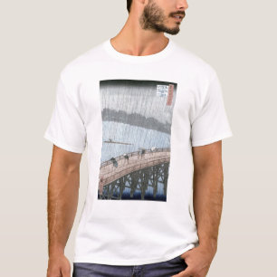 Den plötsliga duschen över Shin-Ohashi överbryg T-shirt