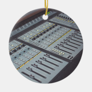 Den Pro studiomusikstudion tröstar Julgransprydnad Keramik