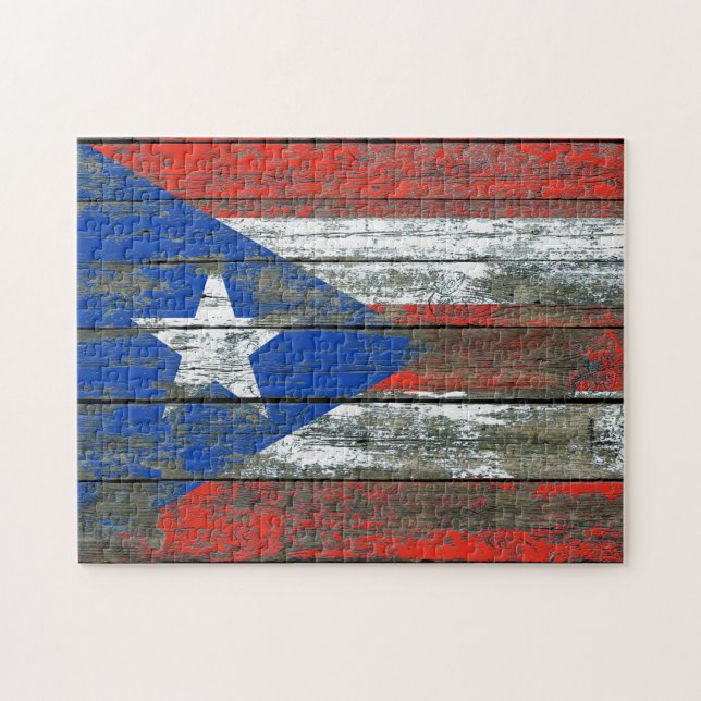 Den Puerto Rican flagga på grovt trä stiger ombord Pussel (Horisontell)
