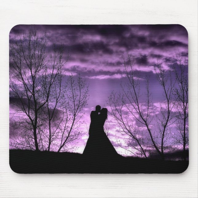 Den purpurfärgade passionmusen vadderar musmatta (Framsidan)