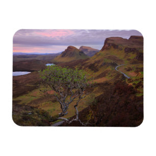 Den Quiraing soluppgången landskap på Skye Magnet