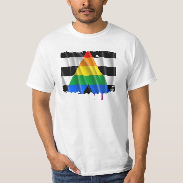 DEN RAKA BUNDSFÖRVANTFLAGGA VÅGIGT DESIGN TEE (Framsida)
