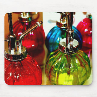 Den Retro sprejflaskamusen vadderar Musmatta