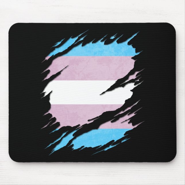Den rev sönder Transgenderprideflagga avslöjer Musmatta (Framsidan)