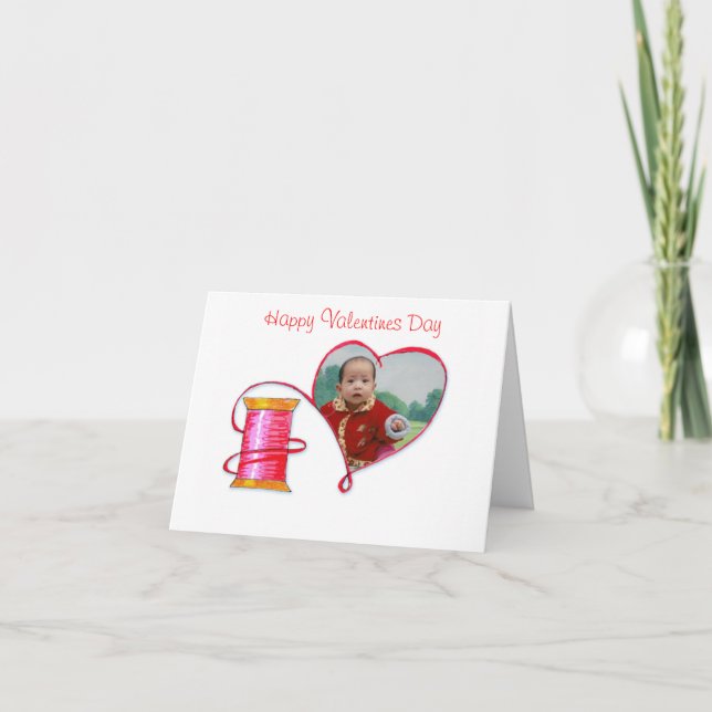 Den röda trådvalentinen noterar kortet helgkort (Framsida)