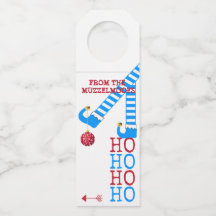 Den roliga älvan lägger benen på ryggen Ho Ho Ho