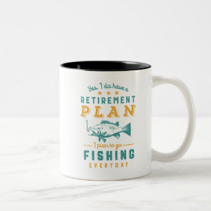 Den roliga pensionerade fiskarepensionen planerar Två-Tonad mugg