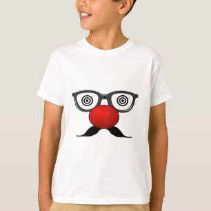 Den roliga röda näskonstigen synar t shirt
