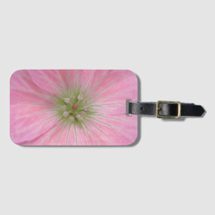 Den romantiska rosa pelargonblomman specificerar bagagebricka