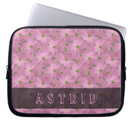 Den romantiska rosa pelargonen blommar någon text laptop sleeve
