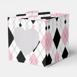 Den rosa och svart favören för Argyle Presentaskar