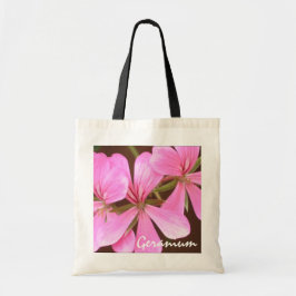 Den rosa pelargonbudgeten hänger lös tygkasse