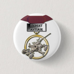 Den sakkunniga Antiair medaljen knäppas Knapp