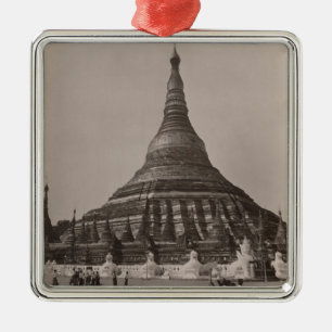 Den Shwedagon pagodaen på Rangoon, Burma, c.1860 Julgransprydnad Metall