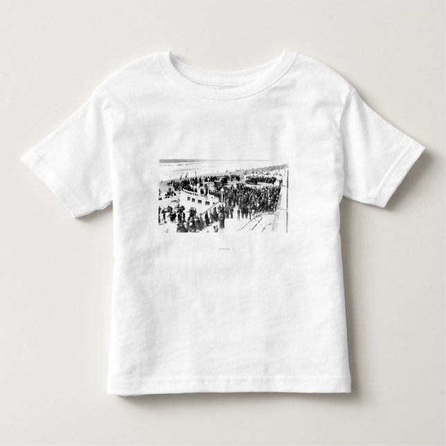 Den sjösidastranden och promenaden fotograferar 2 t shirt (Framsida)