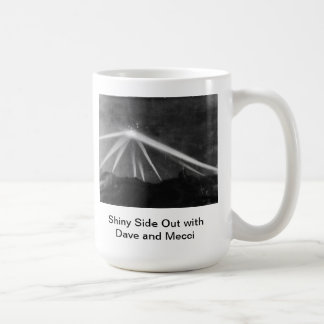 Den skina sidan ut rånar kaffemugg