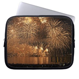 Den skyddande laptop sleeve täcker