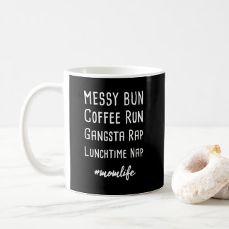 Den smutsiga bullekaffespringan Gangsta rappar att Kaffemugg