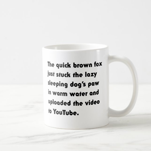 Den Snabba Bruna Räven Fastnade... Pangram T-Shirt Kaffemugg (Höger)