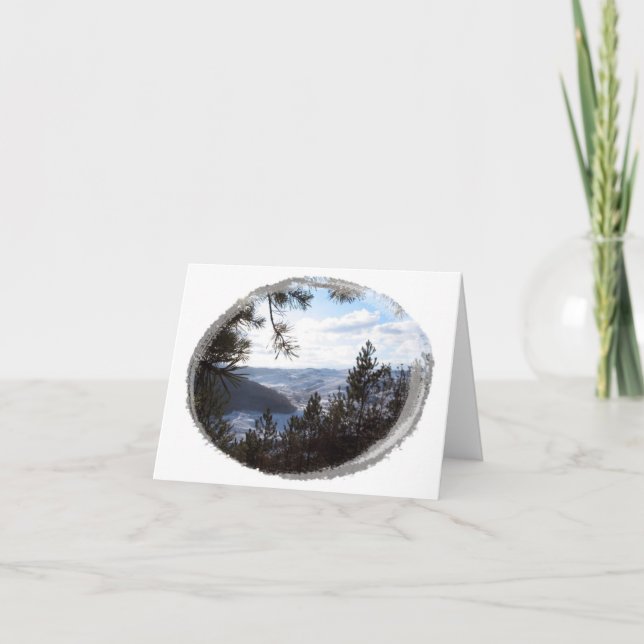 Den snöig vintern landskap helgkort (Framsida)