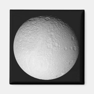 Den södra Polen av Saturns måne Tethys Magnet
