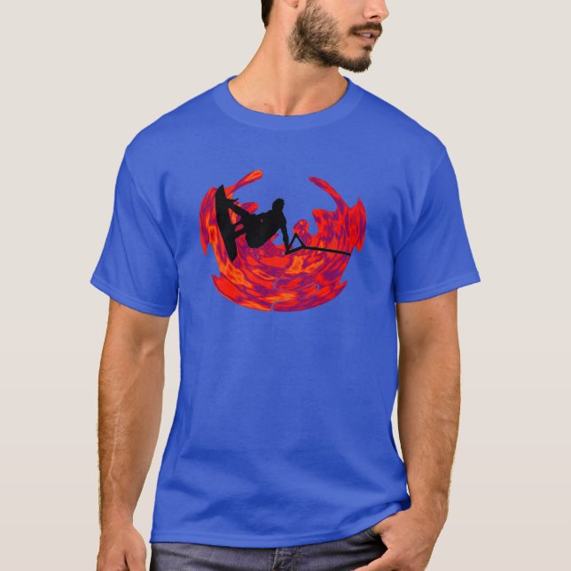 DEN SOLIDA WAKEBOARDEREN TEE (Framsida)