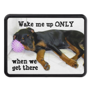 Den sömniga Rottweiler haken täcker Dragkroksskydd