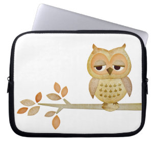 Den sömniga ugglan i trädelektronik hänger lös laptop sleeve