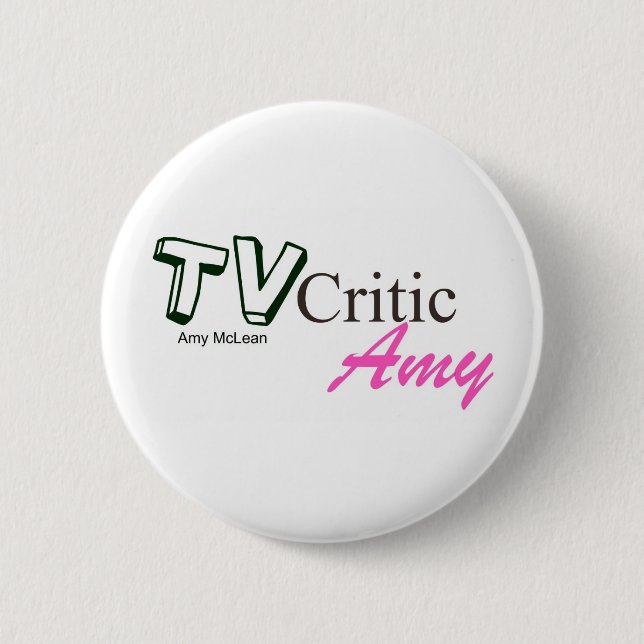 Den standarda TVCriticAmy logotypen knäppas emblem Knapp (Framsida)