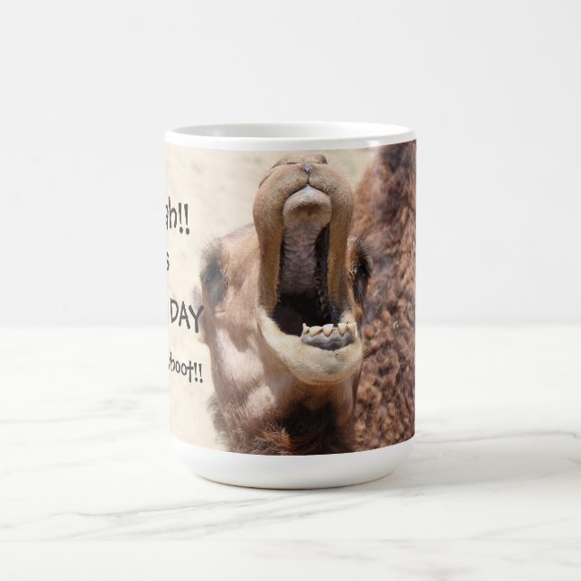 Den stora skvallrade kamlet ha sex med dagmuggen, kaffemugg (Center)