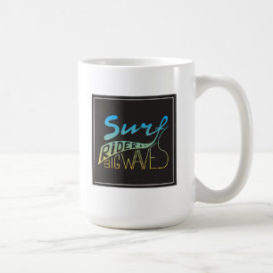 Den stora surfaryttaren vinkar kaffemugg