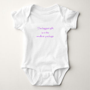 Den största gåvan finns i den minsta paket-baby t shirt