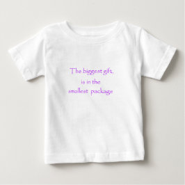 Den största gåvan finns i minsta paket tee shirt