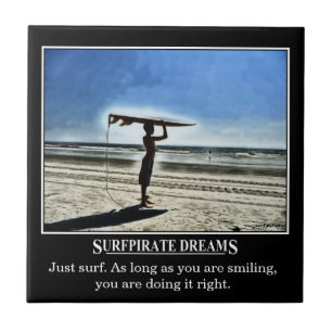 Den Surfpirate drömmotivationen belägger med teg Kakelplatta