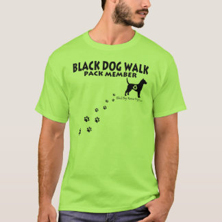Den svart hunden går skjortor tee shirt
