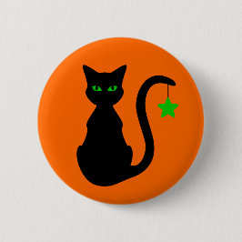 Den svart katten knäppas knapp