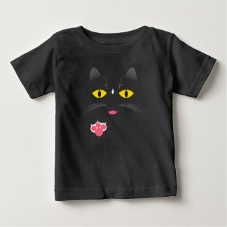 Den svart katten med vit markerar t shirt
