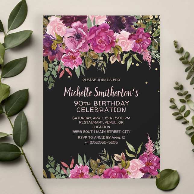 Den svarta Rosa Lila Blommigt Glitter 90:e födelse Inbjudningar (Black 90th birthday party invitation with pink and purple floral and gold glitter)