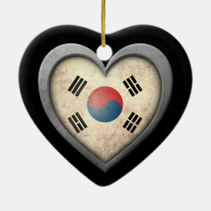 Den sydkoreanska hjärtaflagga med metall julgransprydnad keramik