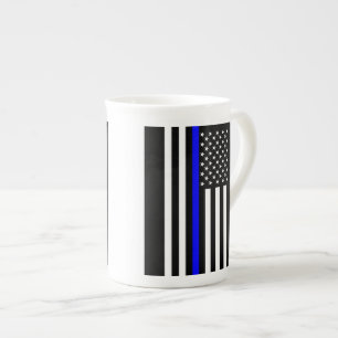 Den symboliska tunna blå linjen amerikanska flagga benporslin mugg