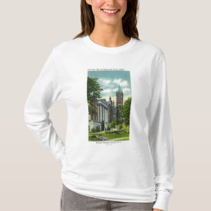 Den Syracuse U universitetsområdet beskådar den T Shirt